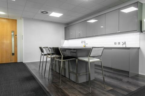 Office to rent, 1000 Lakeside Portsmouth PO6 3EN
