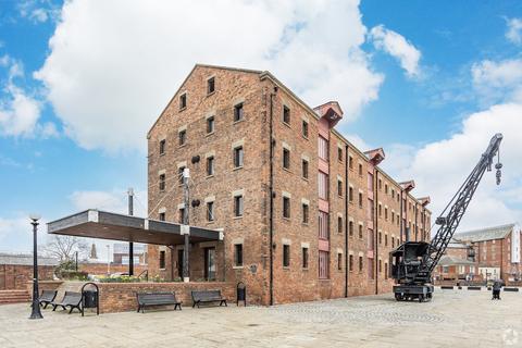 Office to rent, Gloucester Docks Gloucester GL1 2EP