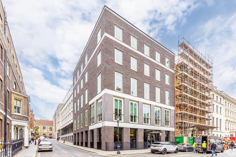 Office to rent, 8 St. James's Sq London SW1Y 4JU