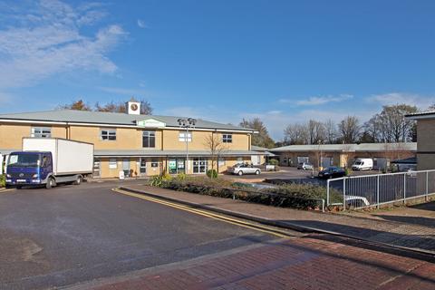 Office to rent, Lincoln Rd High Wycombe HP12 3RL