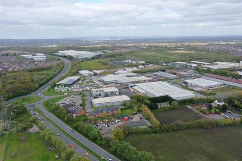 Warehouse to rent, Eurolink St Helens WA9 4TT