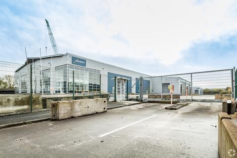 Warehouse to rent, North Rd Ellesmere Port CH65 1BL