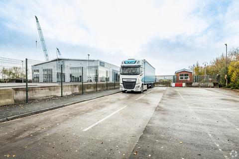 Warehouse to rent, North Rd Ellesmere Port CH65 1BL