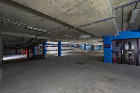 Mixed use for sale, Southernhay Gdns Exeter EX1 1SG