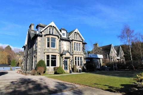 Hospitality for sale, Newtonmore Rd Kingussie PH21 1HE