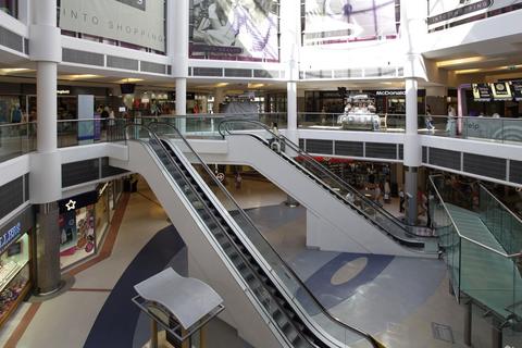 Retail property (high street) to rent, Mercury Gdns Romford RM1 3EE