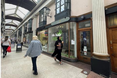 Property to rent, The Arcade Bristol BS1 3JD