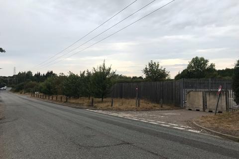Land to rent, Rougham Hill Bury St Edmunds IP33 2RW