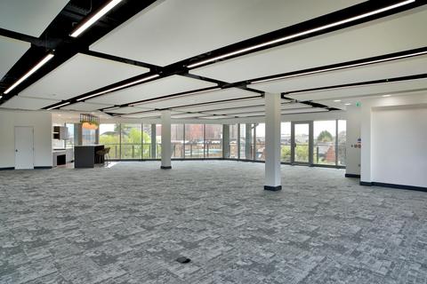 Office to rent, 14 Castle Hl Maidenhead SL6 4JJ