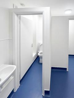 Mixed use to rent, 34 Mansfield Rd Ilford IG1 3BD