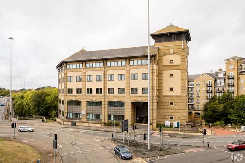 Office to rent, 34 Bridge St Reading RG1 2LU