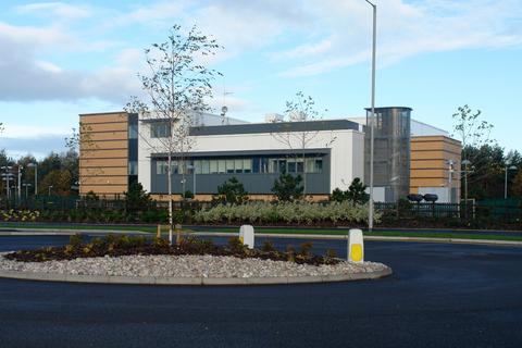 Office to rent, Greenfield Ln Wolverhampton WV10 6TB