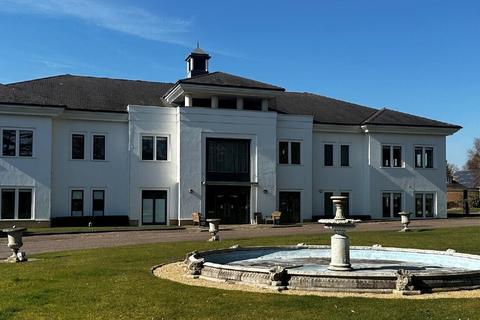 Office to rent, Bells Hl Slough SL2 4JS