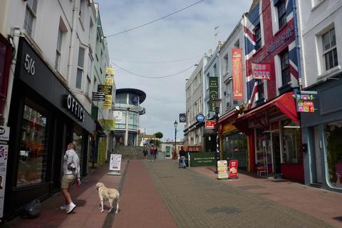 Retail property (high street) to rent, 5-6 Cranbourne St Brighton BN1 2RD