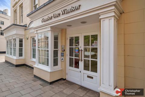 Office to rent, 1-2 High St Windsor SL4 1LD