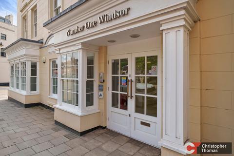 Office to rent, 1-2 High St Windsor SL4 1LD