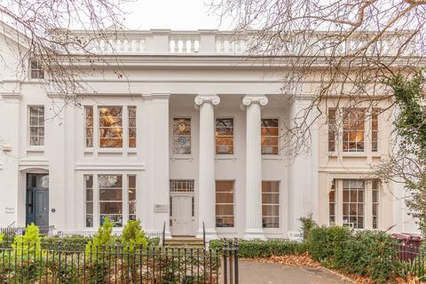Office to rent, Bayshill Rd Cheltenham GL50 3AW