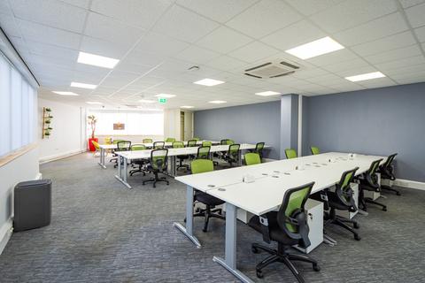 Office to rent, Tudor Sq West Bridgford NG2 6BT