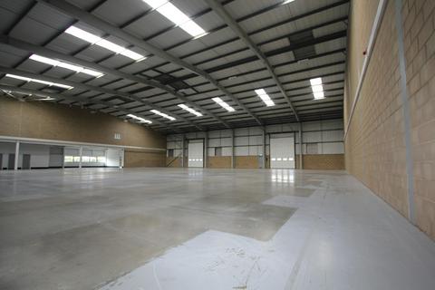 Distribution warehouse to rent, Portfield Rd Portsmouth PO3 5SF