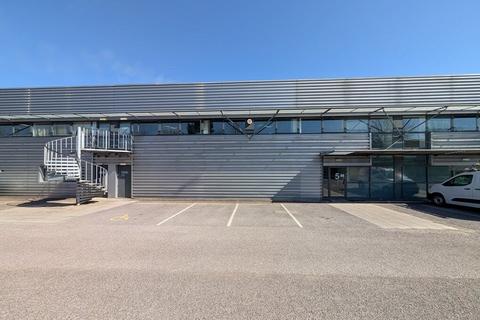 Distribution warehouse to rent, Portfield Rd Portsmouth PO3 5SF