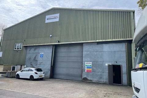 Warehouse to rent, South Parade Frome BA11 1ES