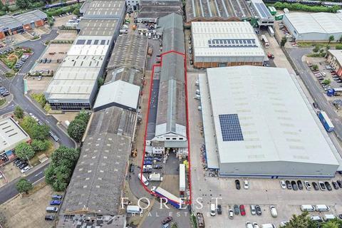 Industrial development to rent, 10-11 Kelvin Industrial Estate Greenford UB6 8UH