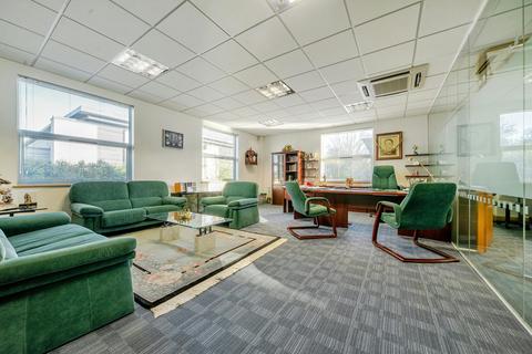 Office for sale, Centennial Ave Borehamwood WD6 3SX