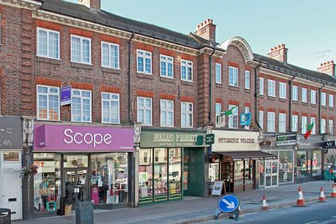 Retail property (high street) to rent, 13 King St Twickenham TW1 3SD
