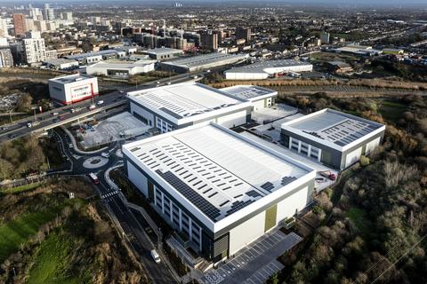 Warehouse to rent, Jenkins Ln Barking IG11 0AD