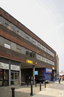 Office to rent, 25 Bakers Rd Uxbridge UB8 1RG
