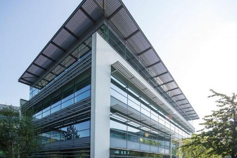 Office to rent, 1420 Lakeview Reading RG7 4SA