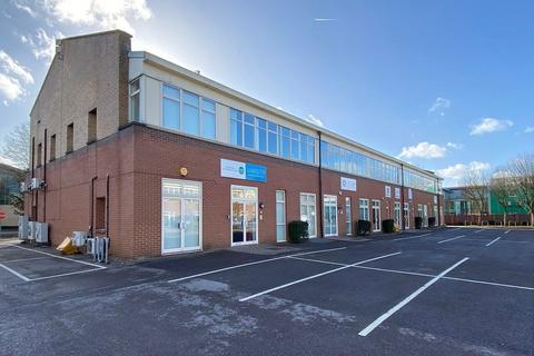 Office to rent, 6-10 Brunel Rd Reading RG7 4AB