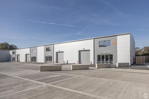 Warehouse to rent, Faraday Rd Swindon SN3 5HS