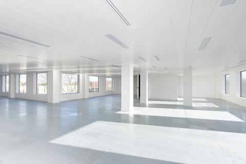 Office to rent, 20 Kingston Rd Staines TW18 4LG