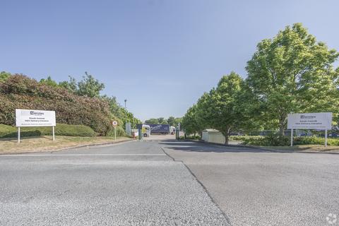 Distribution warehouse to rent, Visku 255 Droitwich WR9