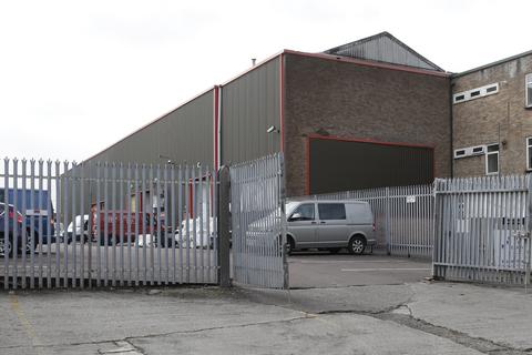 Warehouse to rent, Dixon Rd Bristol BS4 5QQ