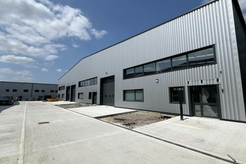 Warehouse to rent, London Rd Macclesfield SK10 4NL