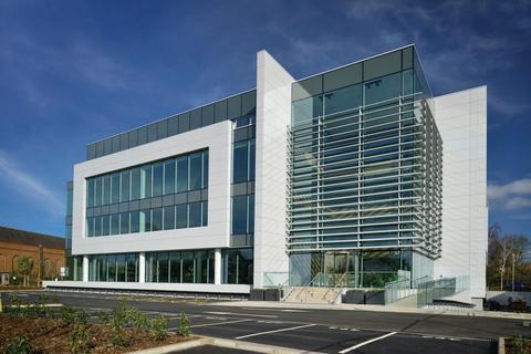 Office to rent, 5 Chertsey Ln Staines TW18 3DT