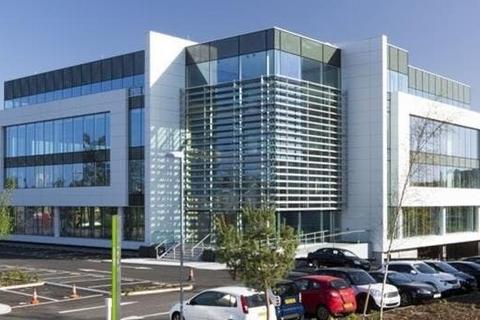 Office to rent, 5 Chertsey Ln Staines TW18 3DT