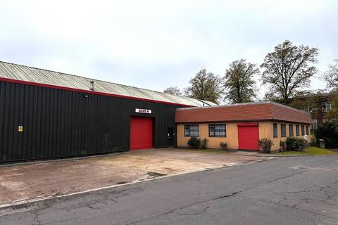 Industrial unit to rent, Mackadown Ln Birmingham B33 0LD
