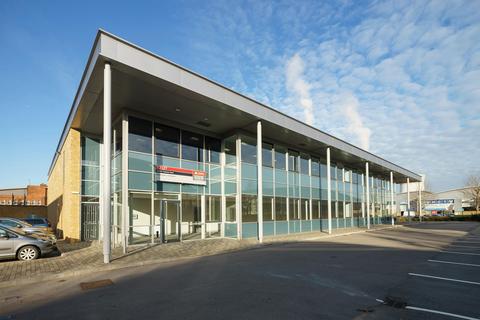 Warehouse to rent, 242-243 Gresham Rd Slough SL1 4PH