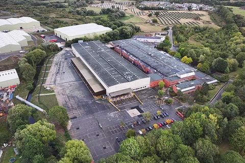 Warehouse to rent, Bedwell Rd Wrexham LL13 0UT
