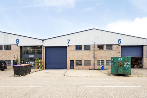 Industrial development to rent, 167 Hermitage Rd London N4 1LZ