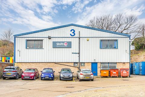 Warehouse to rent, 167 Hermitage Rd London N4 1LZ