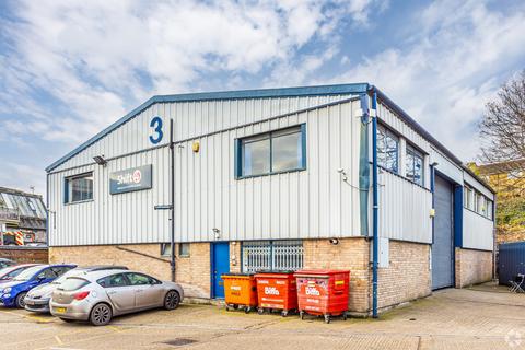 Warehouse to rent, 167 Hermitage Rd London N4 1LZ