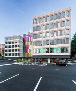 Office to rent, 282 Farnborough Rd Farnborough GU14 7NA