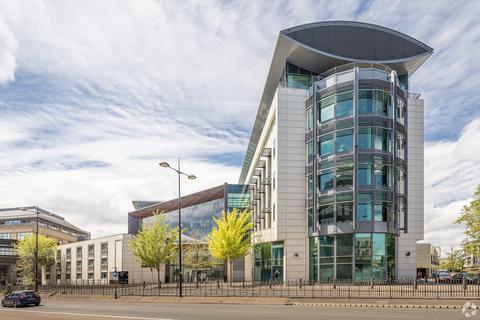 Office to rent, Onslow St Guildford GU1 4TN