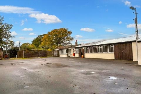 Land to rent, Lowfield Heath Rd Charlwood RH6 0BT