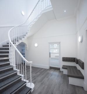 Office to rent, 2-10 Gordon St Glasgow G1 3PL