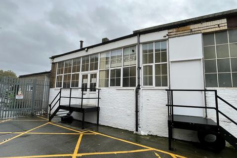 Warehouse to rent, 33-39 Parsons Green Ln London SW6 4HS